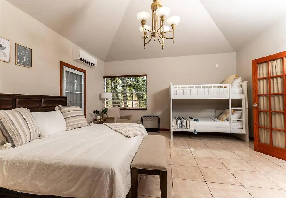 הוילה אגואדה Enjoy Rare Huge Pool 4Br Perfect For Families! בית נופש